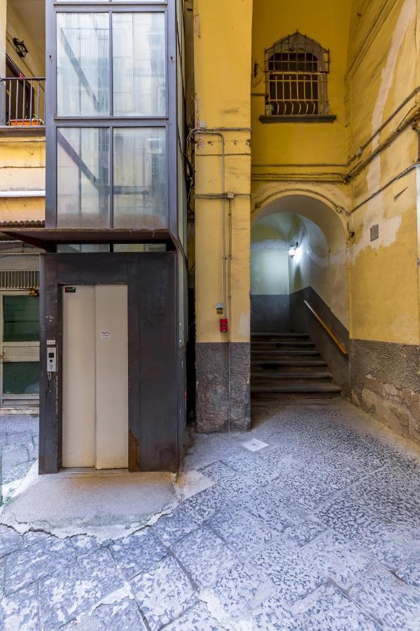 Umberto'S Nest At Toledo Apartment Naples Exterior photo