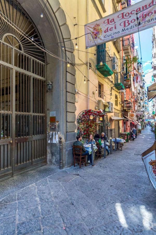 Umberto'S Nest At Toledo Apartment Naples Exterior photo
